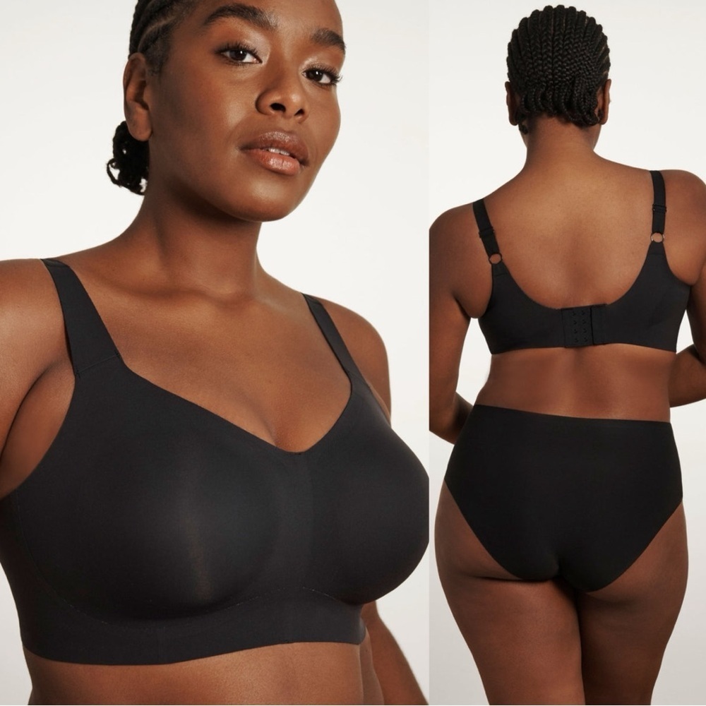 Evelyn & Bobbie The Beyond Bra in Black